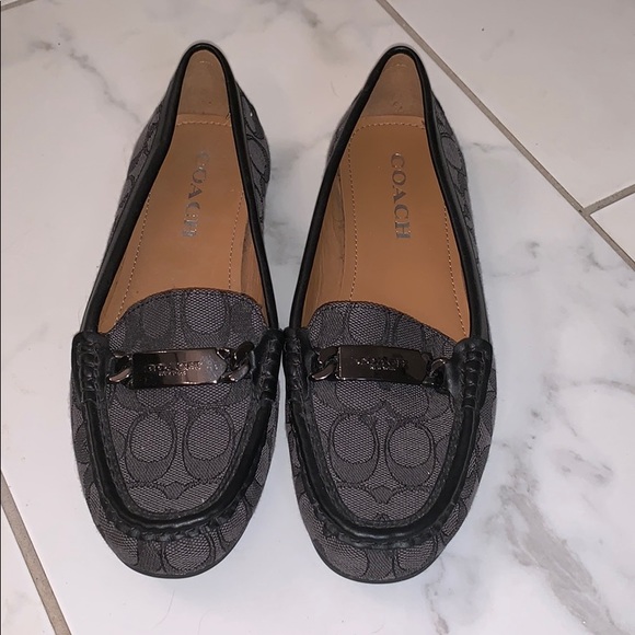 Coach Shoes - Coach Black Logo Driver Loafer 7.5 Like New Coach Shoes - Coach Black Logo Driver Loafer 7.5 Like New